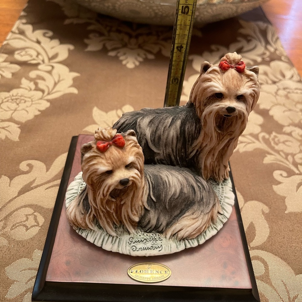Beautiful Giuseppe Armani Yorkie Yorkshire Terrier figure.